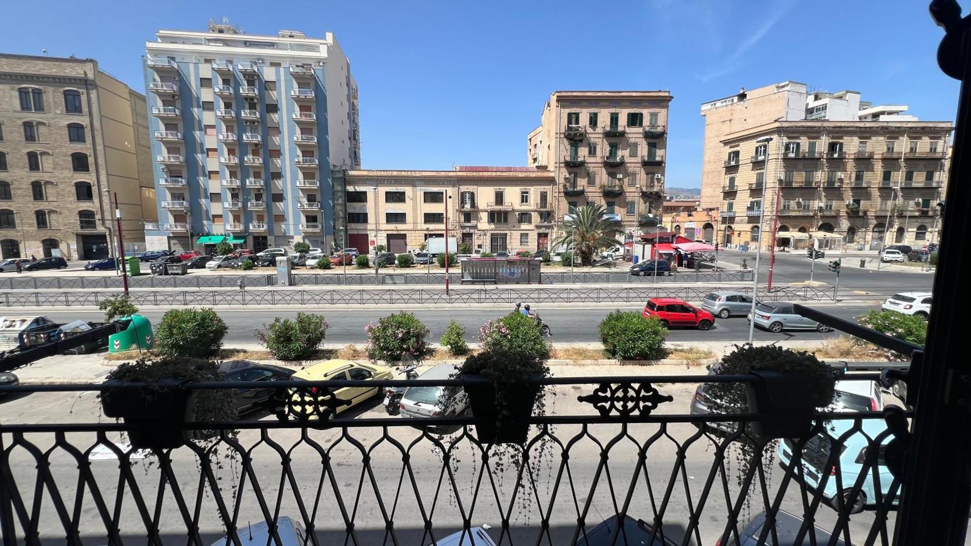 A Casuzza Apartment Palermo Exterior photo